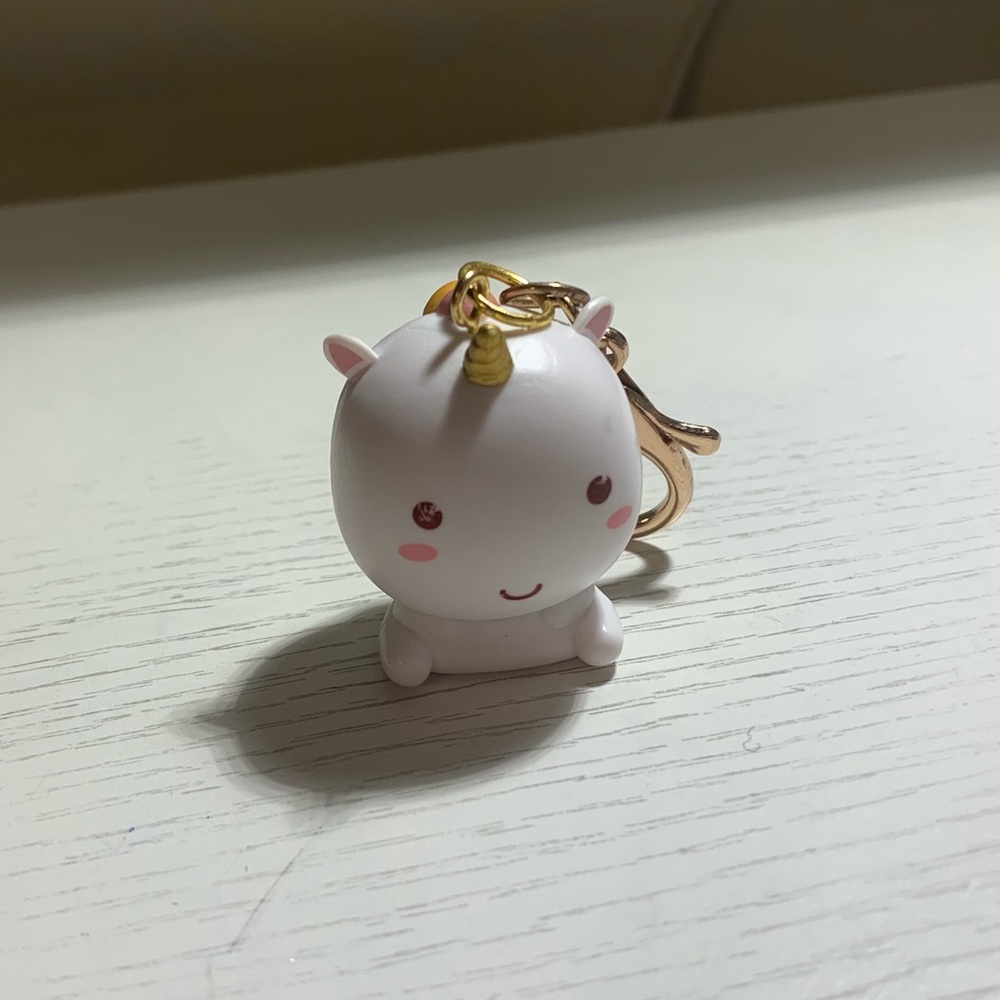 New SMOKO rainbow unicorn keychain